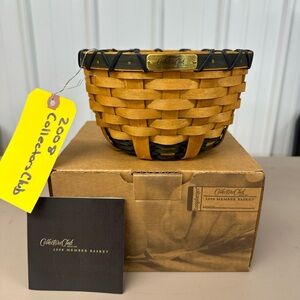 Longaberger 2008 Collector's Club Charter Member Basket.